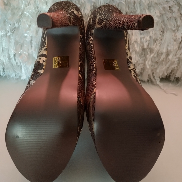 NYLA platform 7-in stiletto Shoes - Picture 4 of 4